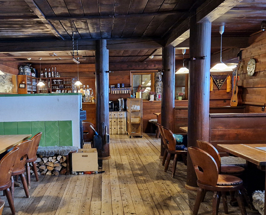 Innenbereich-Kachel-Stefanos R